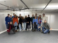 Die Studierendengruppe in der Pilzfarm Pilzling